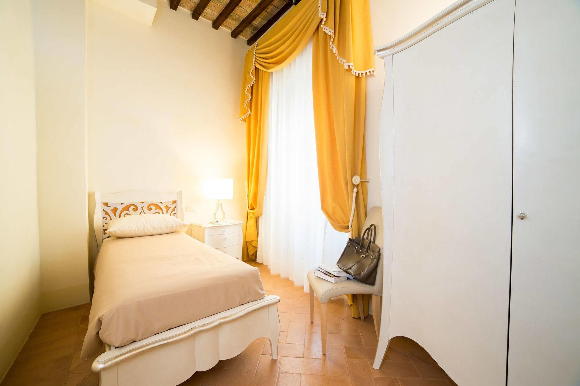 Ferienwohnung Palazzo Gentili San Severino Marche Exterior foto